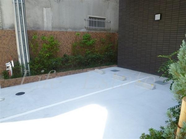 スワンズ心斎橋イースト