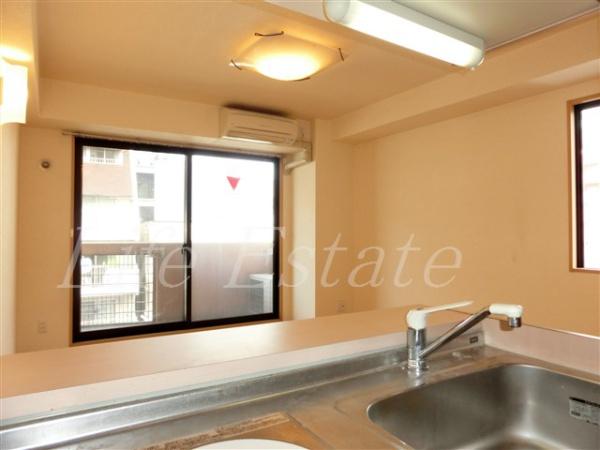 大阪市天王寺区上汐３丁目のマンション