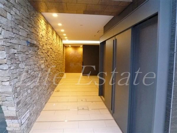 セレニテ本町ROJI02