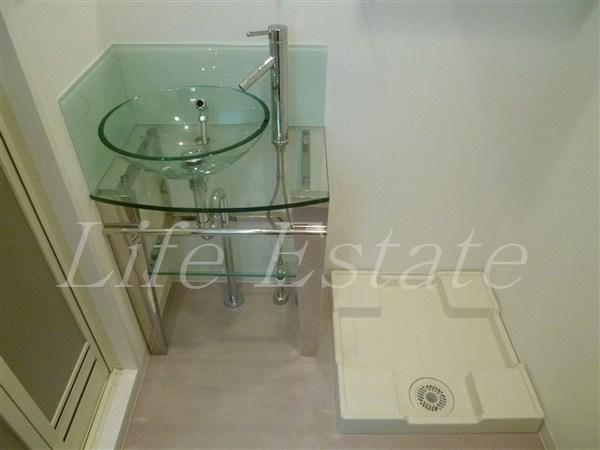 セレニテ本町ROJI02