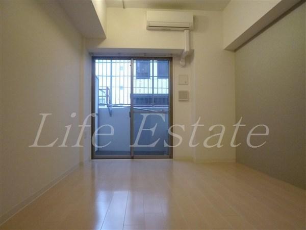 セレニテ本町ROJI02