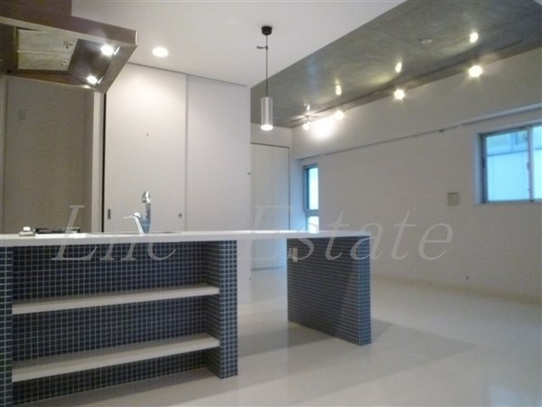 ルクレ堺筋本町レジデンス