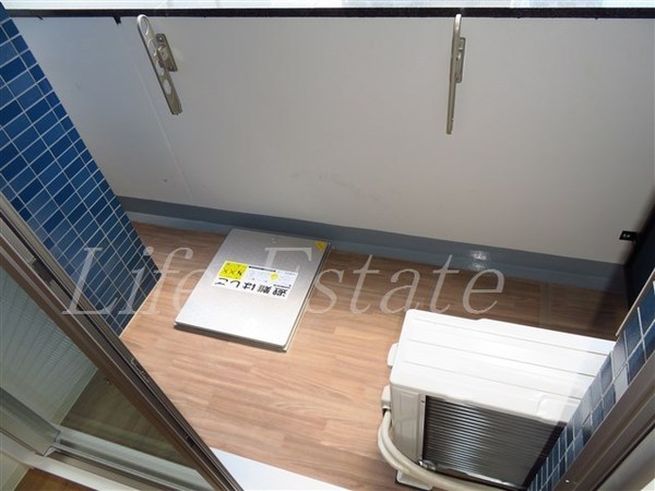 プレサンス心斎橋ソレイユ