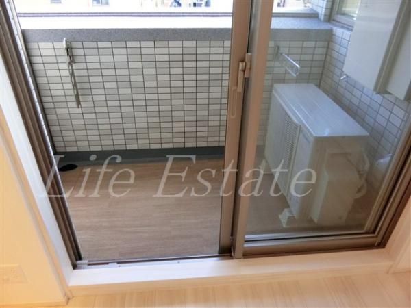 Vinoプレジオ本町