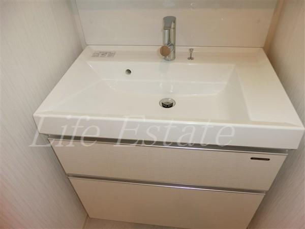 Vinoプレジオ本町