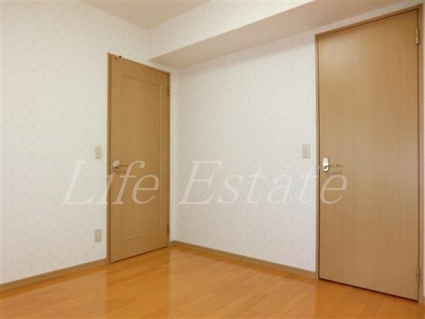 大阪市中央区上本町西４丁目のマンション