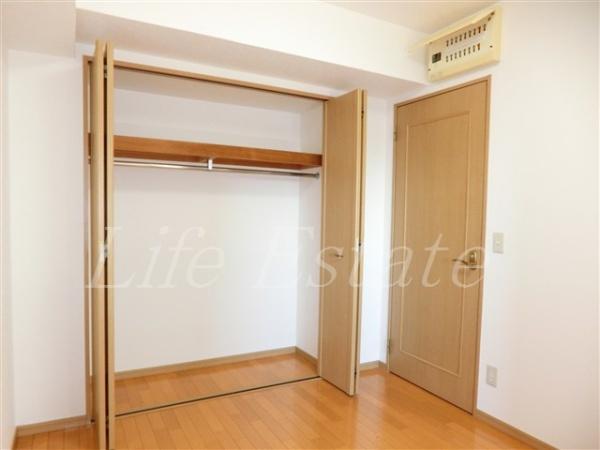 大阪市中央区上本町西４丁目のマンション