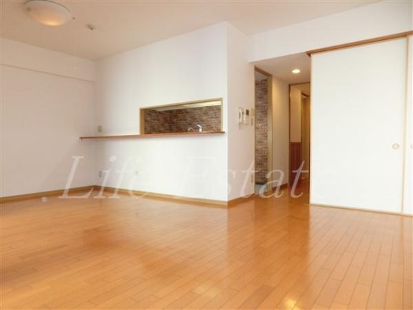 大阪市中央区上本町西４丁目のマンション