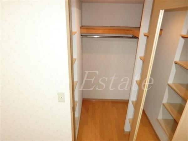 大阪市中央区上本町西４丁目のマンション