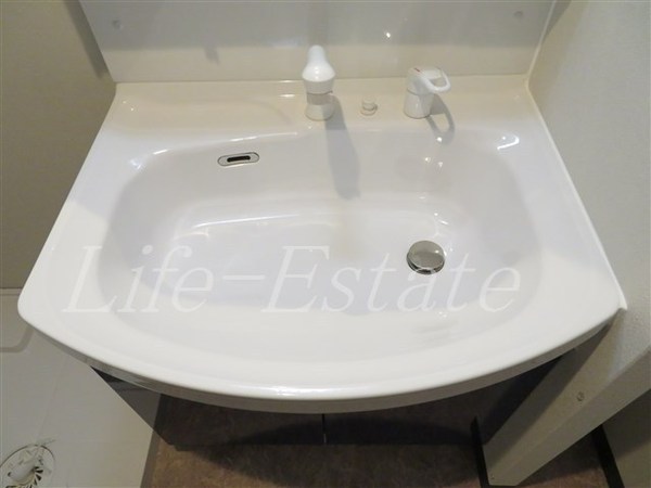 ブリリアントジュネス本町