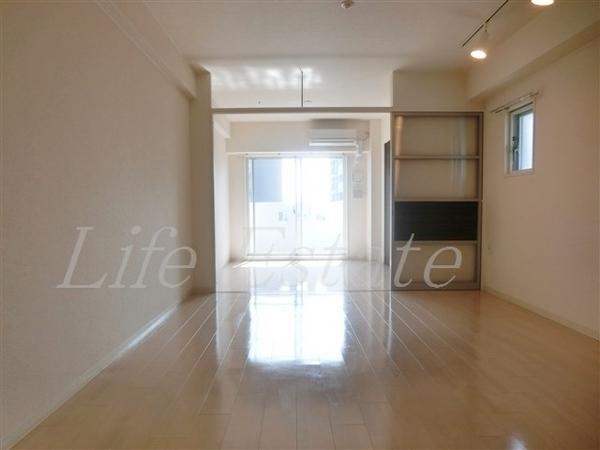 エステムコート難波EASTレオルガ