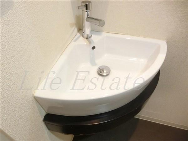 エステムコート難波EASTレオルガ