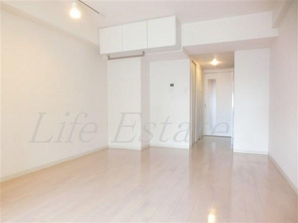 エステムコート難波EASTレオルガ