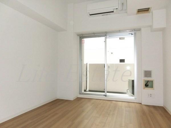 プレサンスタワー北浜