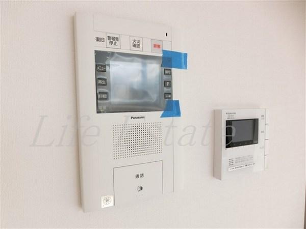 大阪市中央区南船場１丁目のマンション