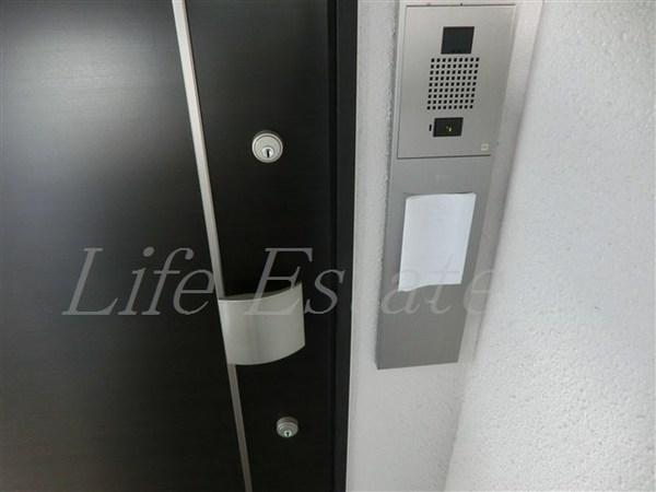 レジュールアッシュ大阪城WEST