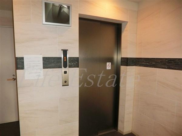 レジュールアッシュ大阪城WEST