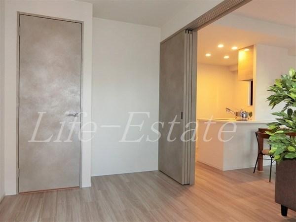 SKRESIDENCESSHINSAIBASHI