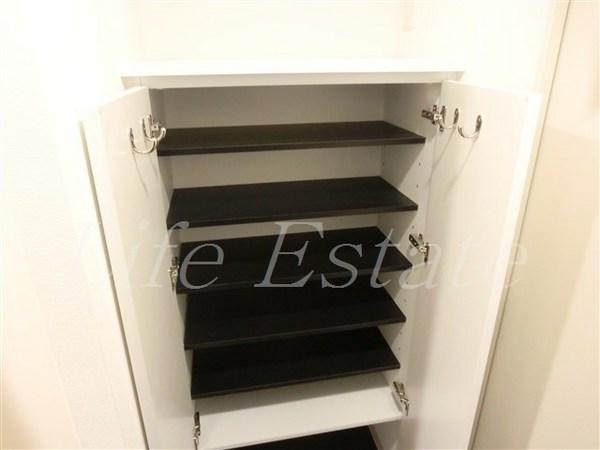 ラシュレエグゼ本町