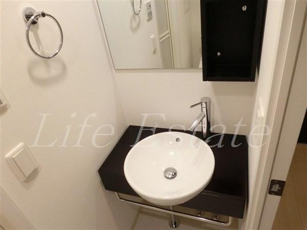 ラシュレエグゼ本町