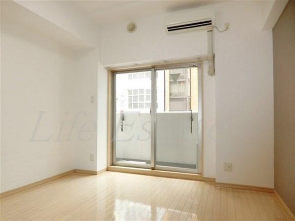 ディオレ・クレスト東心斎橋