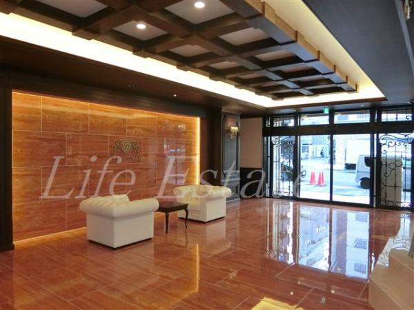 レオングラン本町橋