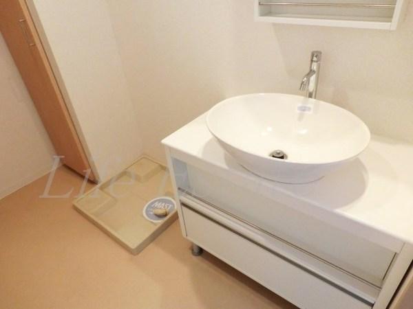 グランルージュ谷町六丁目