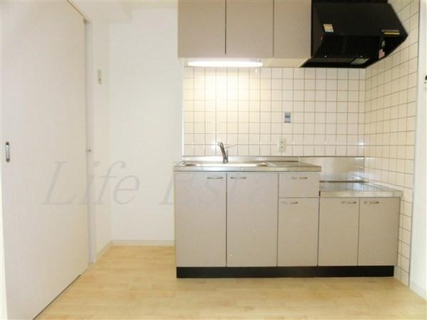 メローライトヒルズ