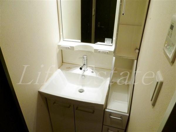 エステムコート心斎橋EASTⅡラヴァンツァ