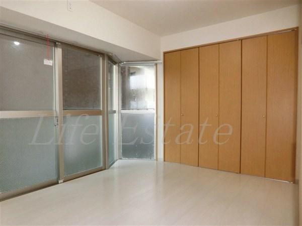 フォレステージュ谷町