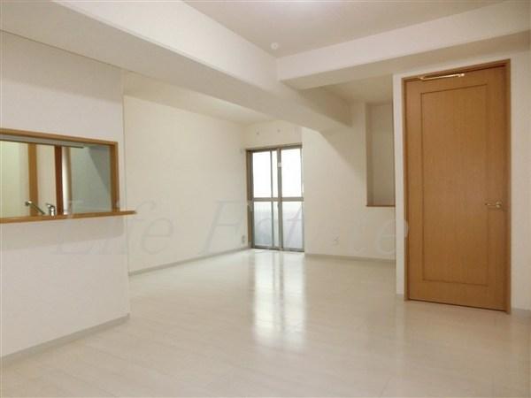 フォレステージュ谷町