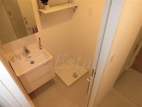 セレニテ夕陽丘EST