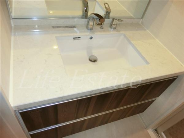 Vinoプレジオ本町