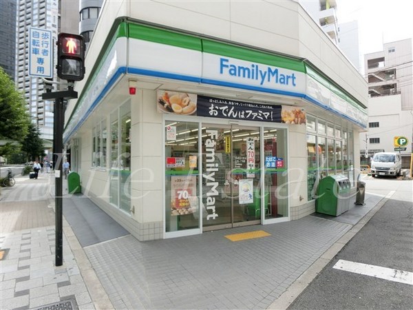 ファインフラッツ北浜(ファミリーマート北浜一丁目店)