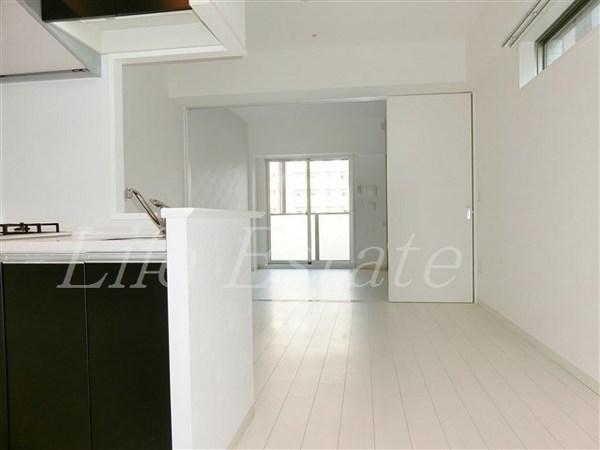 グラン心斎橋EAST