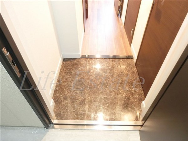 スプランディッド淀屋橋DUE