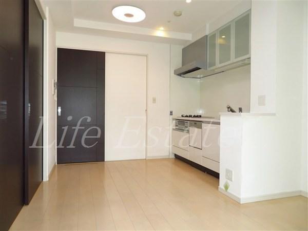 クリスタルエグゼ心斎橋