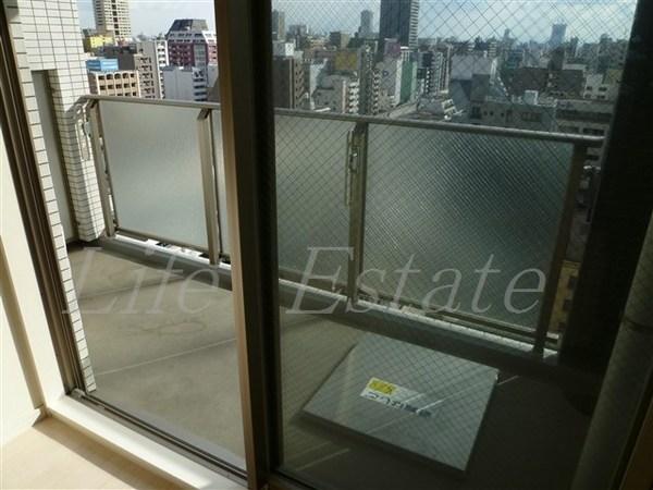 アプリーレ堺筋本町