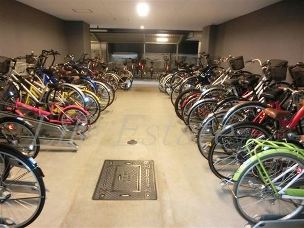 プレサンス松屋町駅前デュオ