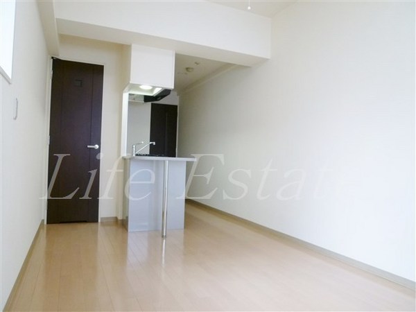 クラウンハイム本町ＥＡＳＴ