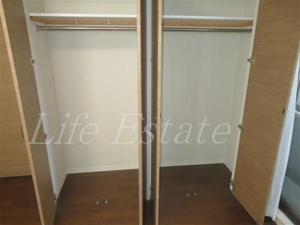 大阪市中央区南船場２丁目のマンション