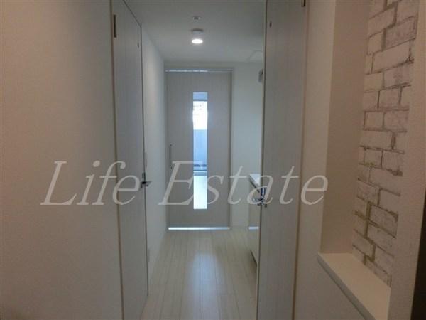 ファーストフィオーレ本町イースト