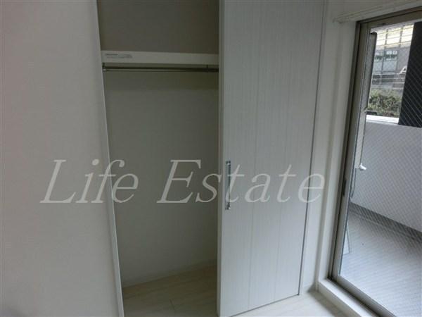 ファーストフィオーレ本町イースト