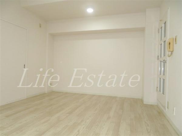 ロイヤルコーポ大手門