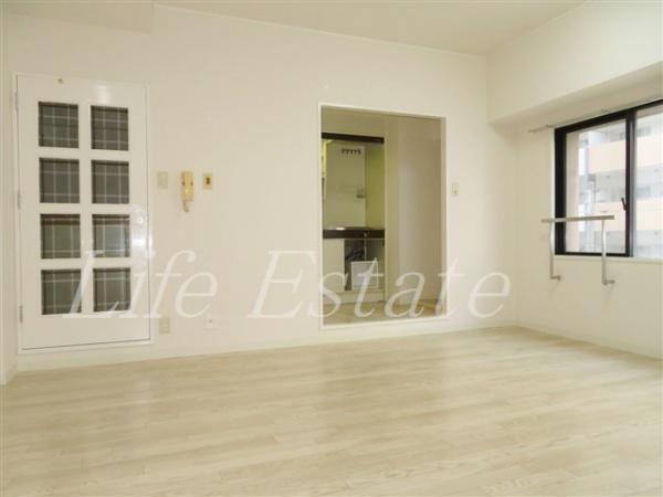 ロイヤルコーポ大手門