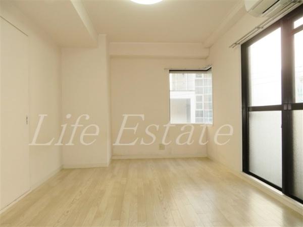 ロイヤルコーポ大手門