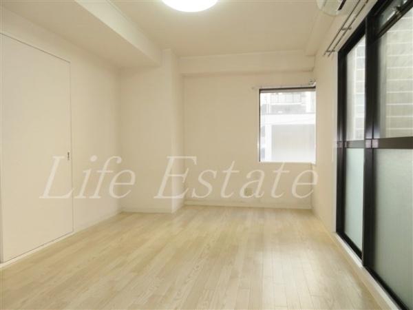 ロイヤルコーポ大手門