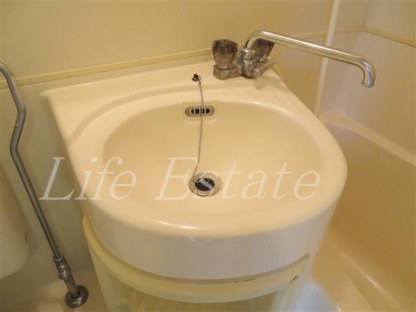 ロイヤルコーポ大手門