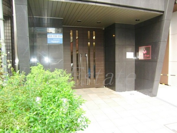 クリスタルブライト谷町