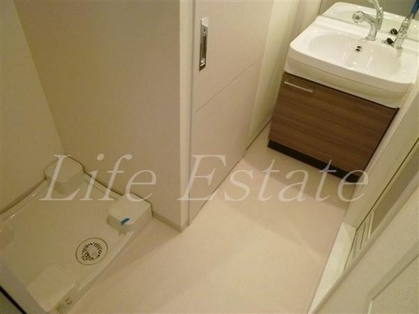 プレサンス心斎橋ラヴィ